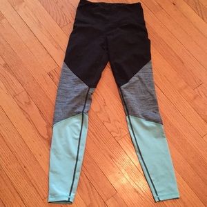 Color block leggings